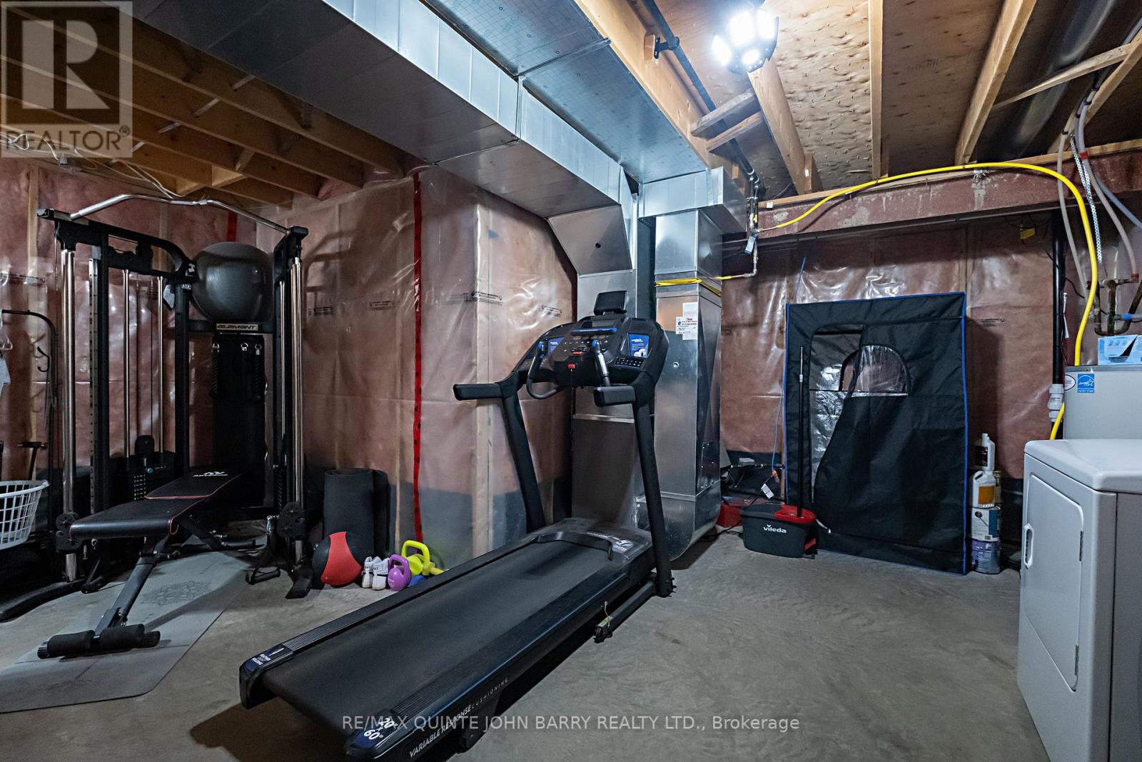 179 Nicholas Street, Quinte West (Murray Ward), Ontario  K8V 6E8 - Photo 25 - X12815000