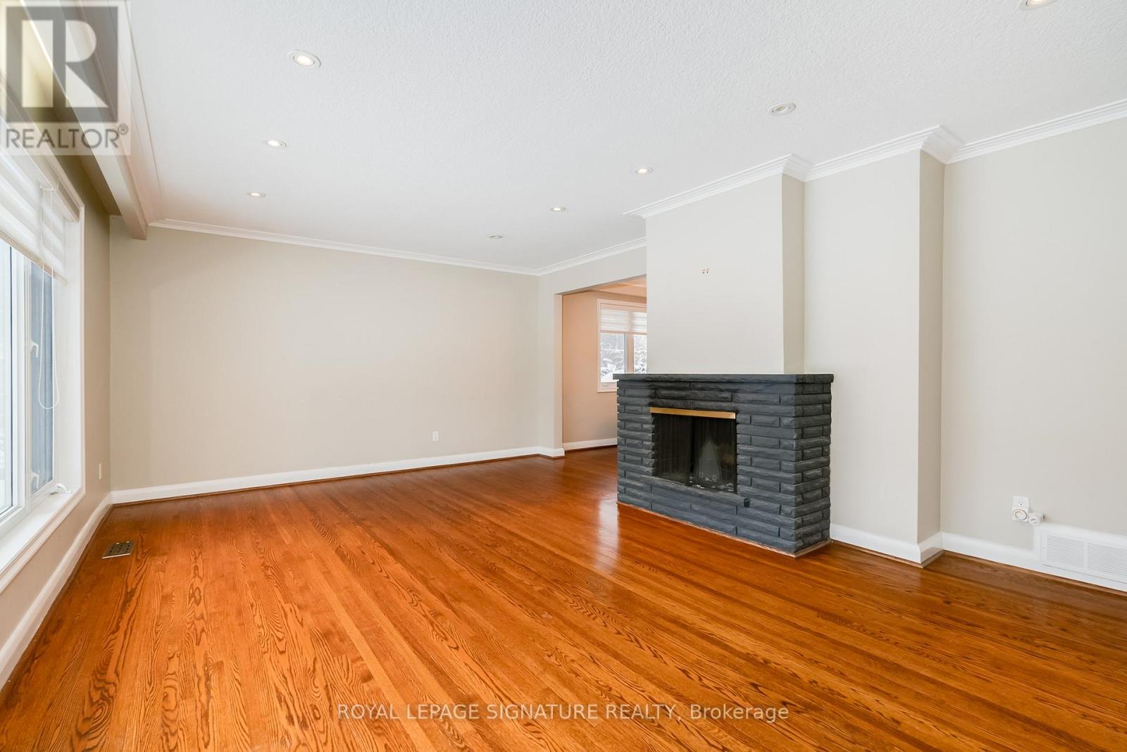 2 Millgate Crescent, Toronto (Bayview Village), Ontario  M2K 1L6 - Photo 3 - C12814988