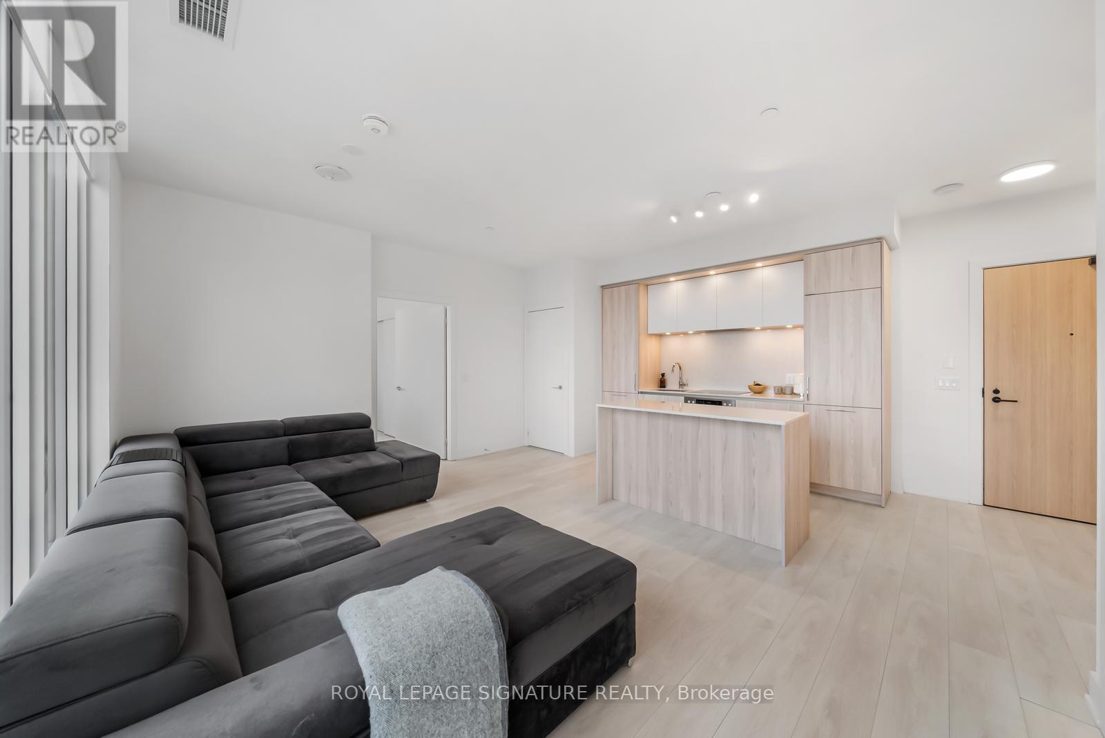 1909 - 35 Mercer Street, Toronto, Ontario  M5V 0V1 - Photo 2 - C12814990