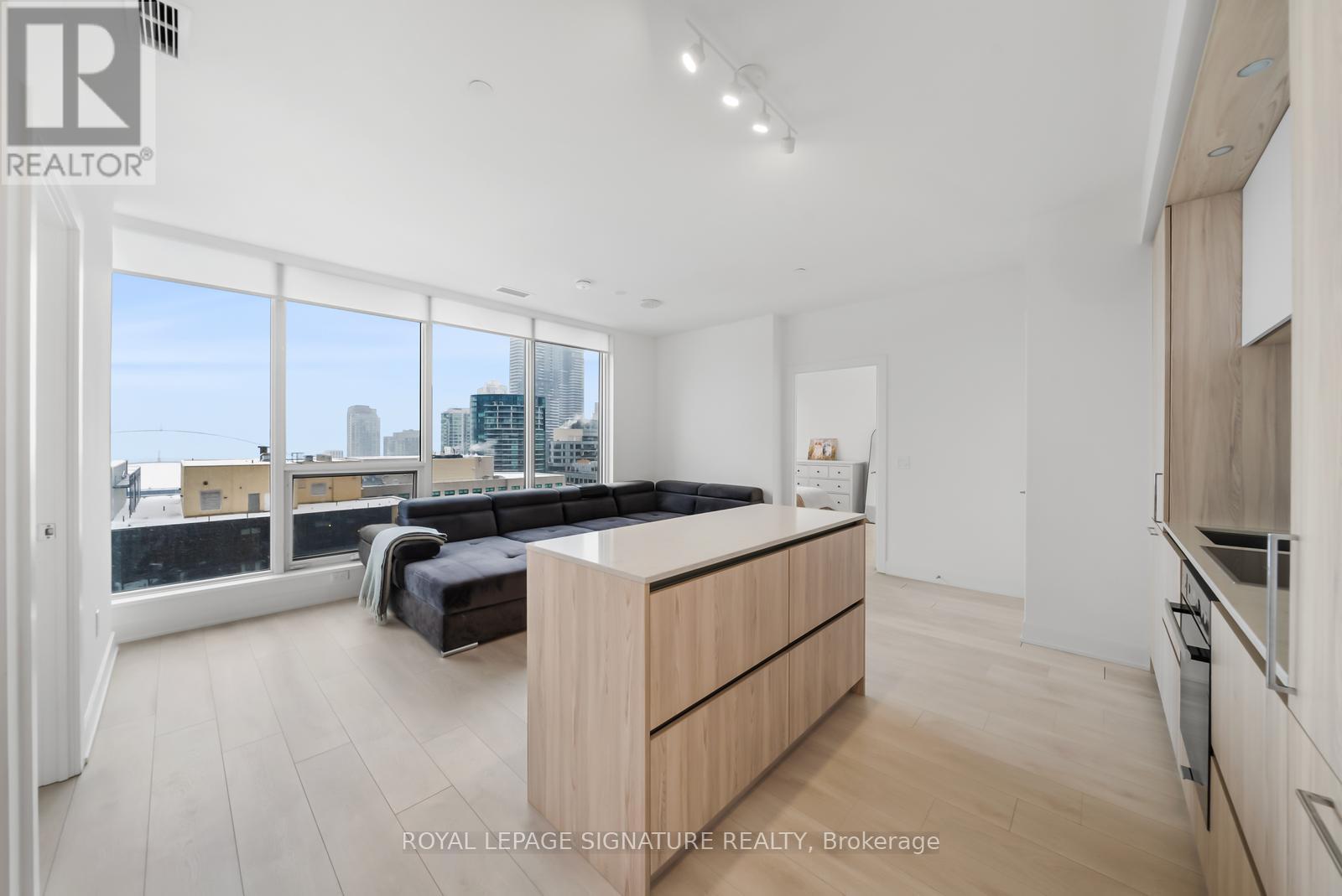 1909 - 35 Mercer Street, Toronto, Ontario  M5V 0V1 - Photo 5 - C12814990