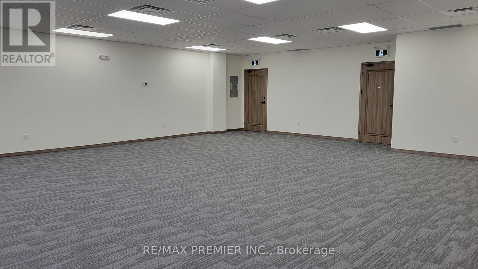 601 & 602 - 105 Gordon Baker Road, Toronto (Hillcrest Village), Ontario  M2H 3P8 - Photo 8 - C12815008