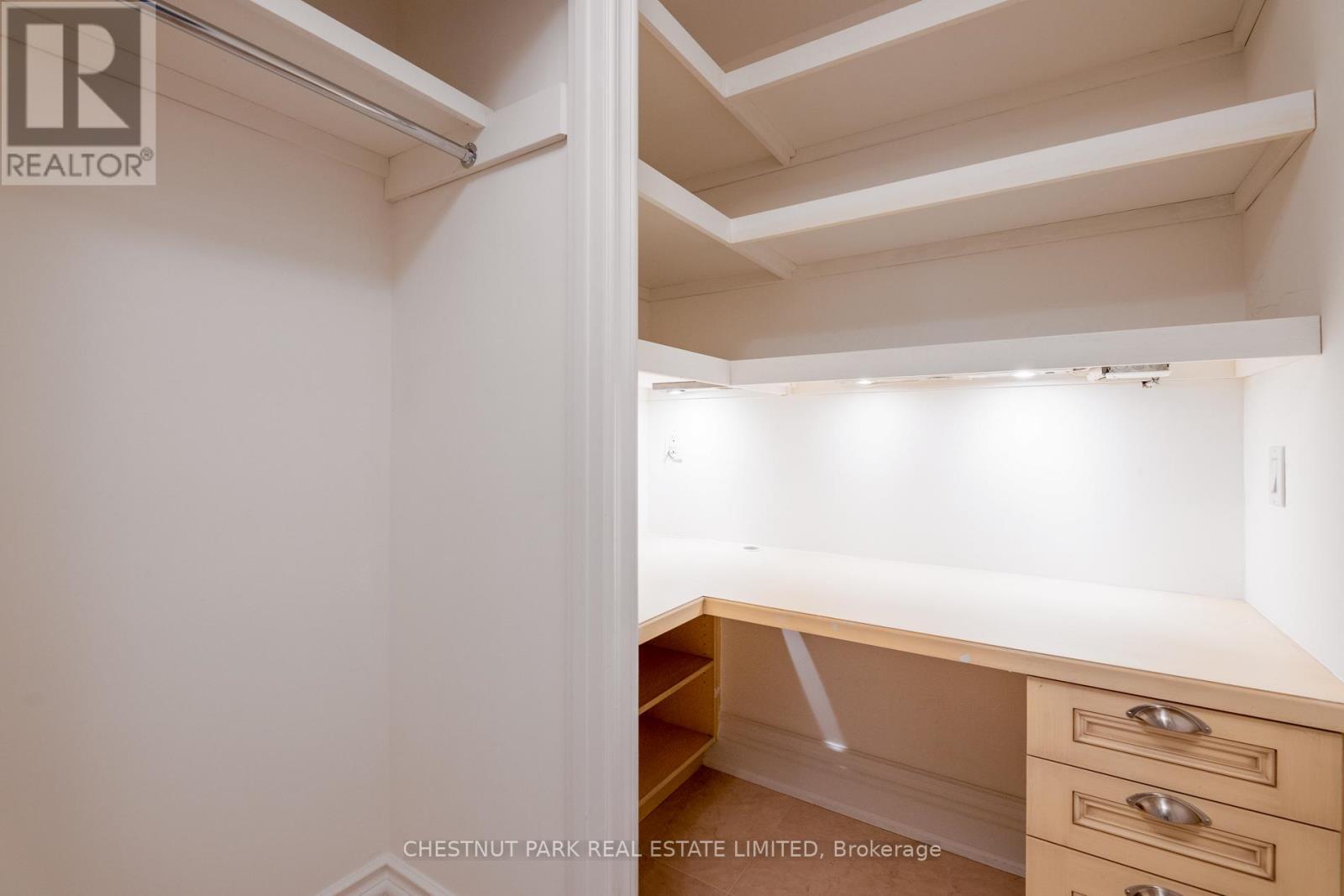 1606 - 110 Bloor Street W, Toronto, Ontario  M5S 2W7 - Photo 28 - C12815094