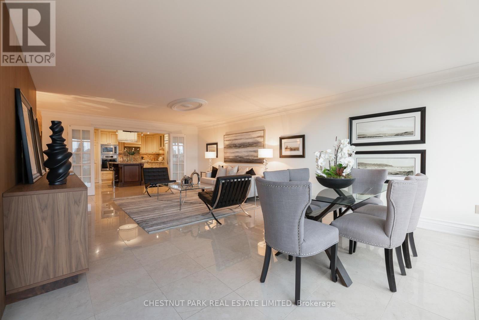 1606 - 110 Bloor Street W, Toronto (Annex), Ontario  M5S 2W7 - Photo 13 - C12815096