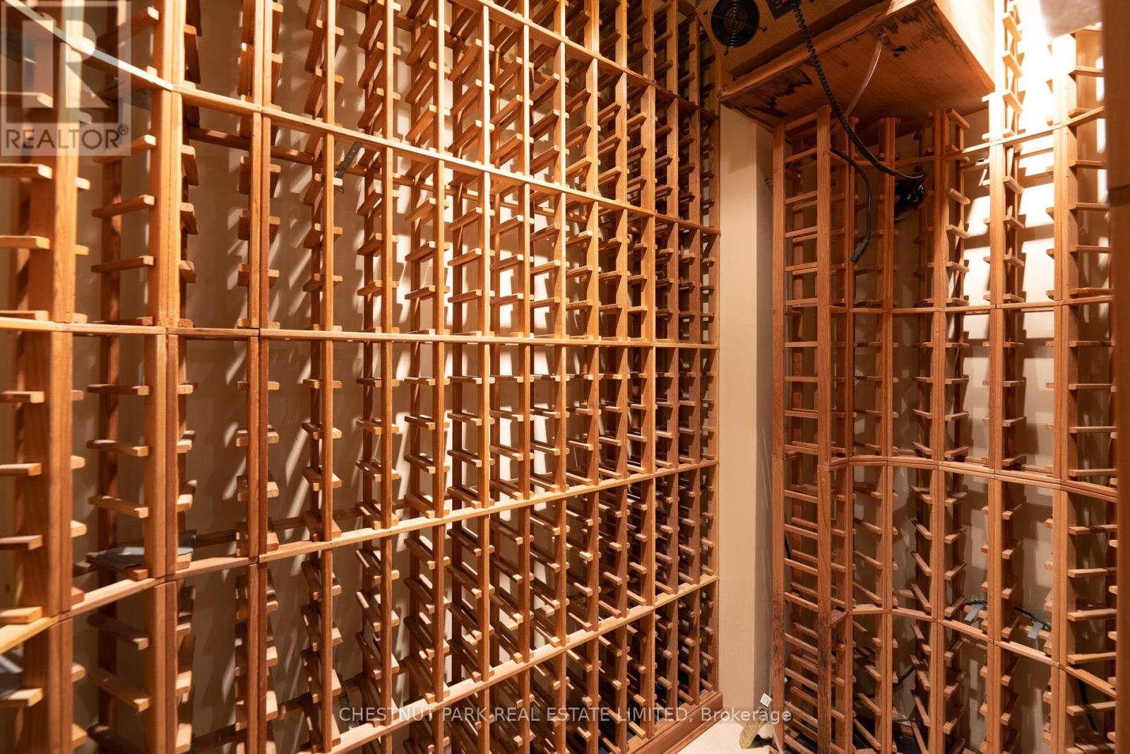 1606 - 110 Bloor Street W, Toronto (Annex), Ontario  M5S 2W7 - Photo 4 - C12815096