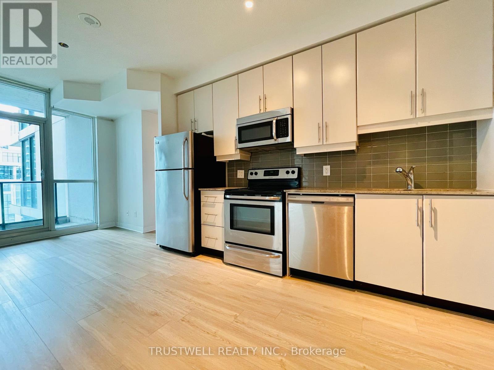 2805 - 33 BAY STREET, Toronto, Ontario