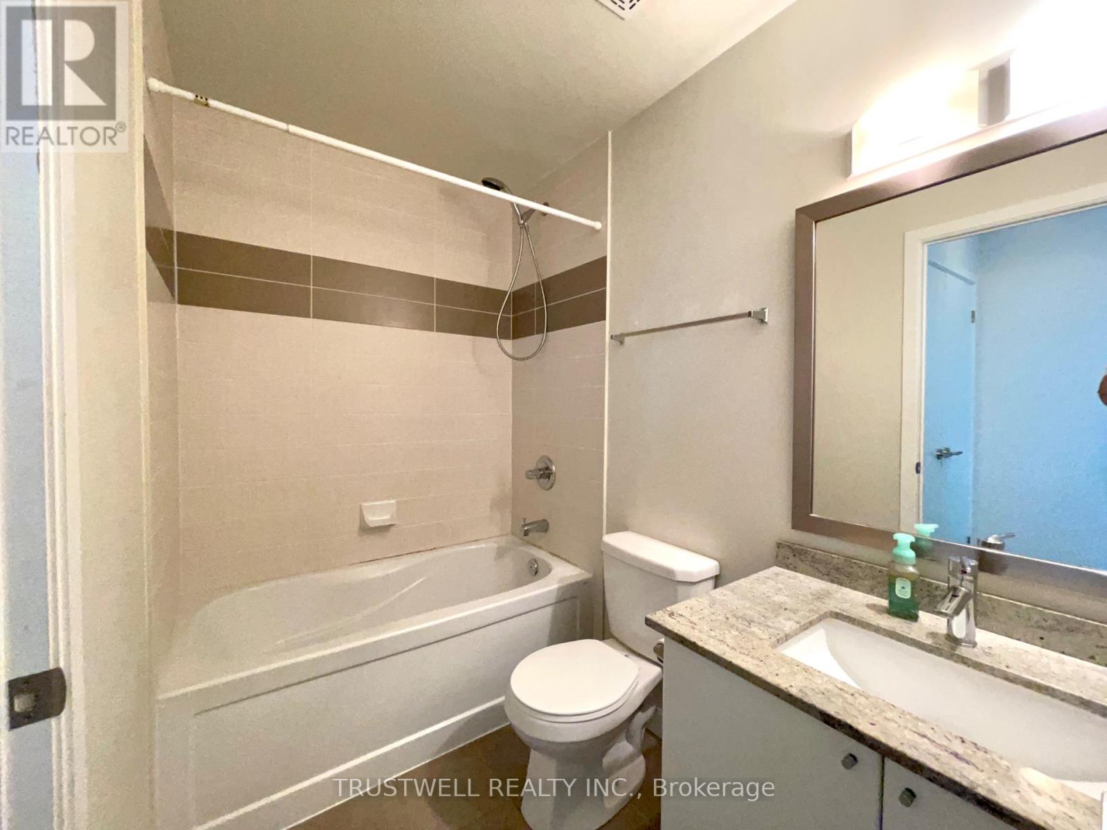 2805 - 33 Bay Street, Toronto, Ontario  M5J 2Z3 - Photo 8 - C12815098