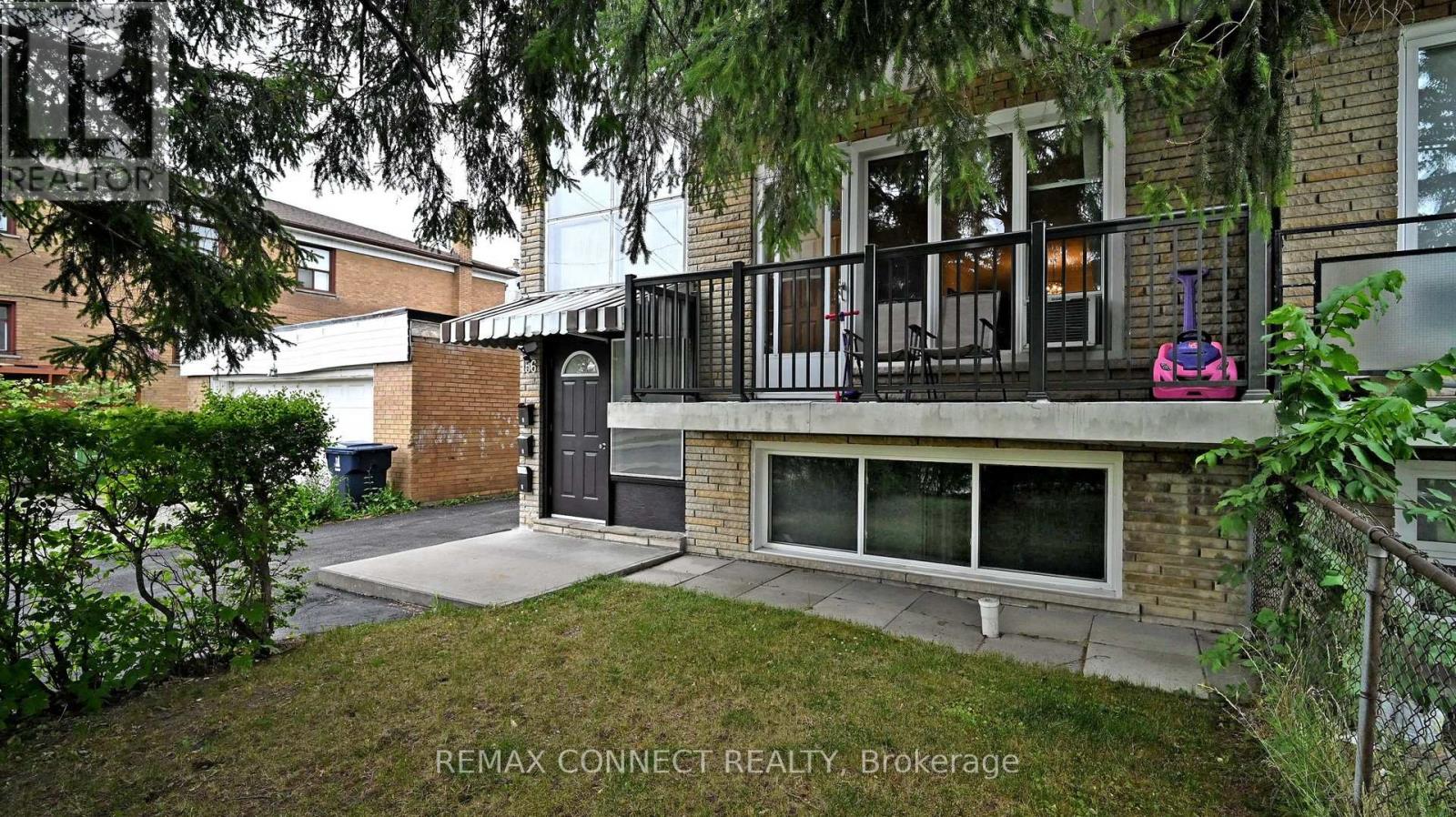 3 - 156 Overbrook Place, Toronto, Ontario  M3H 4P9 - Photo 2 - C12815106