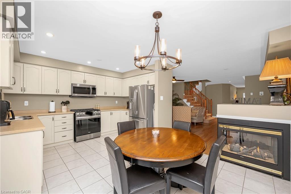 5179 Des Jardines Drive, Burlington, Ontario  L7L 6P7 - Photo 13 - 40807010