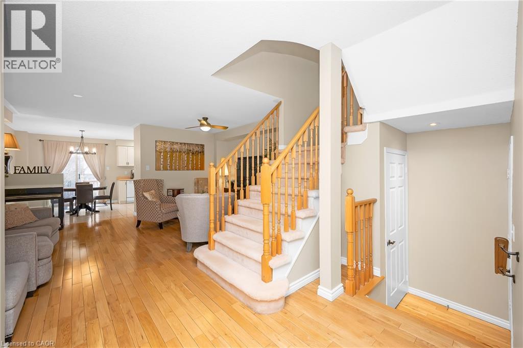 5179 Des Jardines Drive, Burlington, Ontario  L7L 6P7 - Photo 5 - 40807010