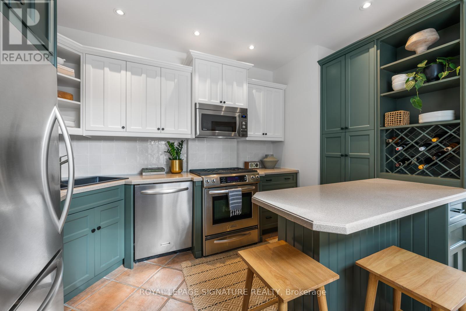 101 Silver Birch Avenue, Toronto, Ontario  M4E 3L3 - Photo 20 - E12815048