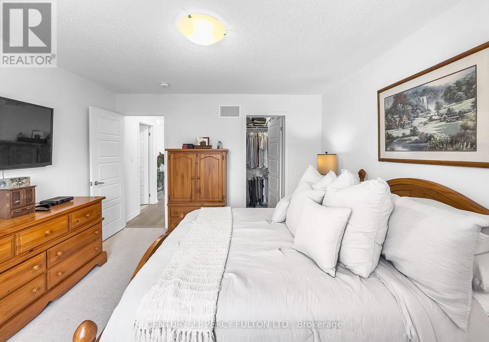 1453 Mockingbird Square, Pickering, Ontario  L1X 0N8 - Photo 29 - E12815054