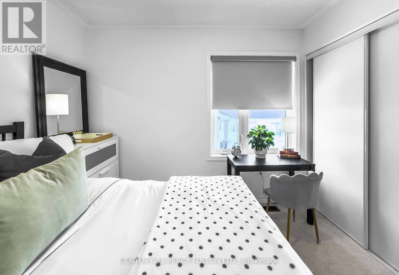 1453 Mockingbird Square, Pickering, Ontario  L1X 0N8 - Photo 34 - E12815054