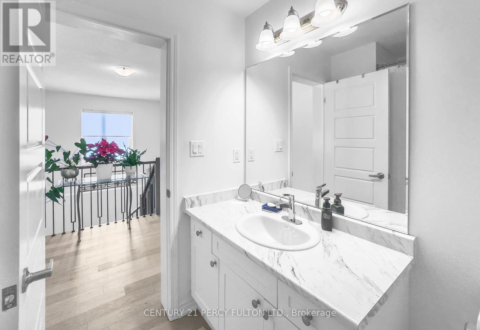 1453 Mockingbird Square, Pickering, Ontario  L1X 0N8 - Photo 37 - E12815054