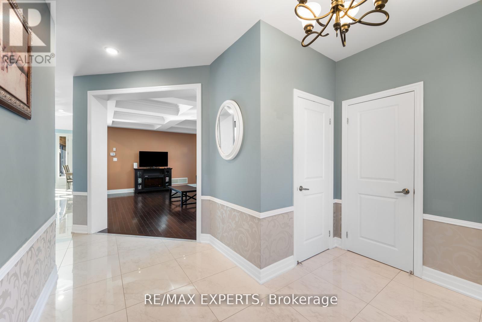 50 Lilly Valley Crescent, King (King City), Ontario  L7B 0B5 - Photo 8 - N12815042