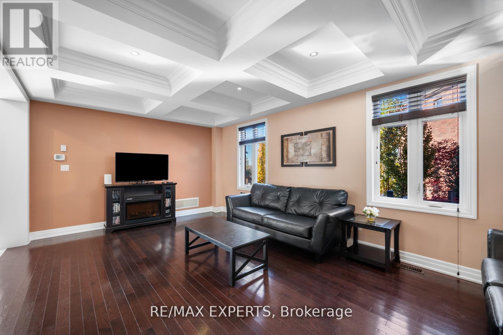 50 Lilly Valley Crescent, King (King City), Ontario  L7B 0B5 - Photo 9 - N12815042