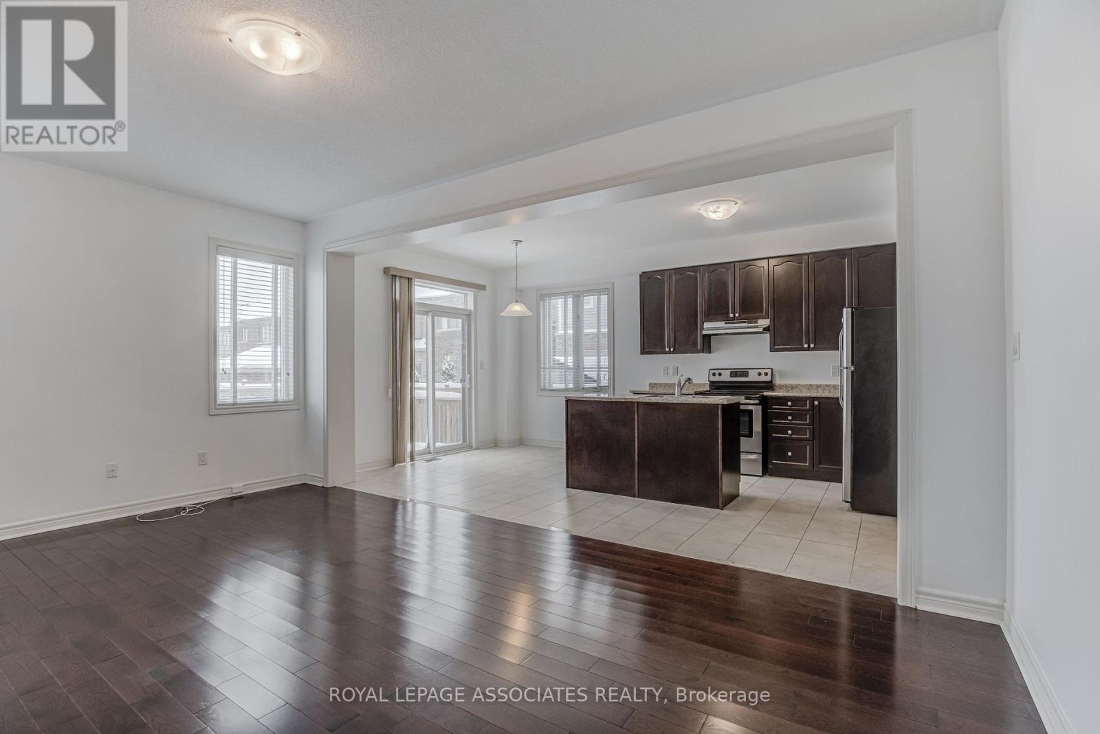 25 Gallagher Crescent, New Tecumseth, Ontario  L9R 0P3 - Photo 14 - N12815190