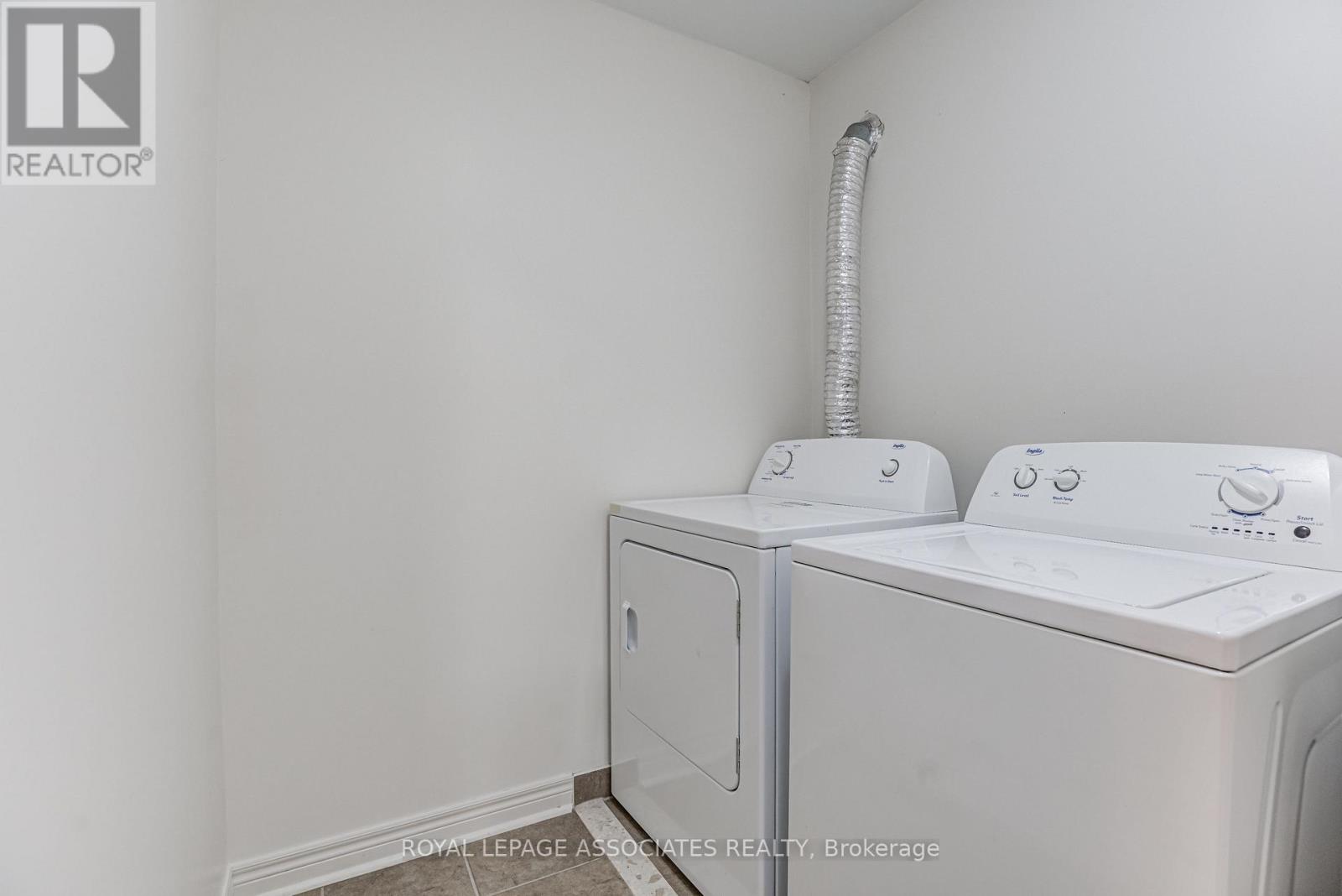 25 Gallagher Crescent, New Tecumseth, Ontario  L9R 0P3 - Photo 37 - N12815190