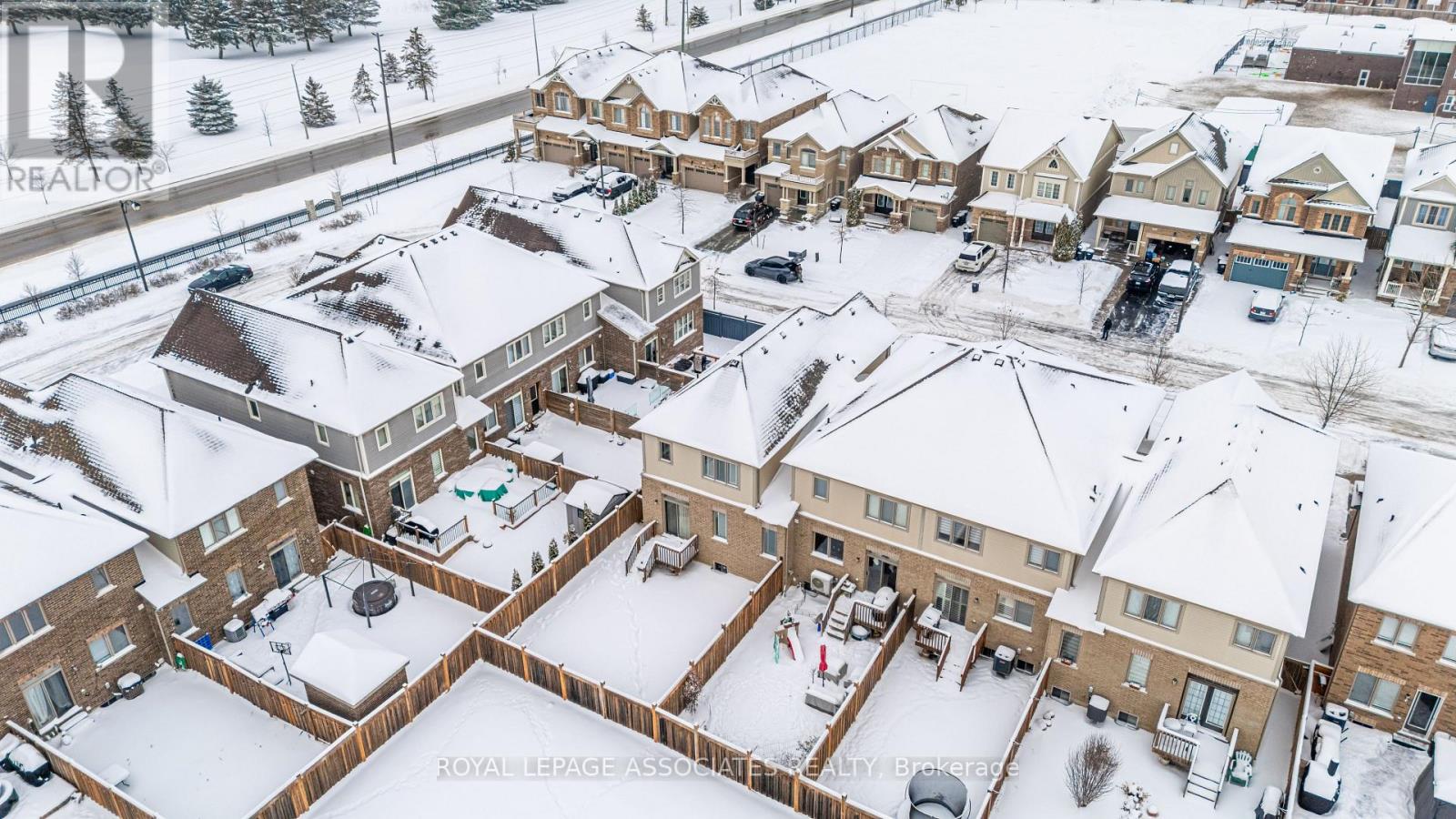 25 Gallagher Crescent, New Tecumseth, Ontario  L9R 0P3 - Photo 48 - N12815190