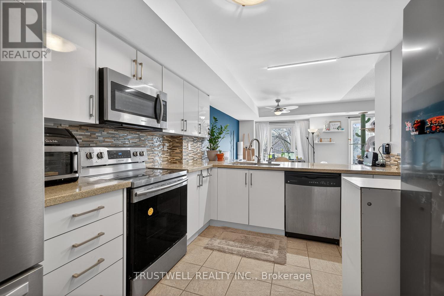 298 - 306 John Street, Markham, Ontario  L3T 0A7 - Photo 7 - N12815200