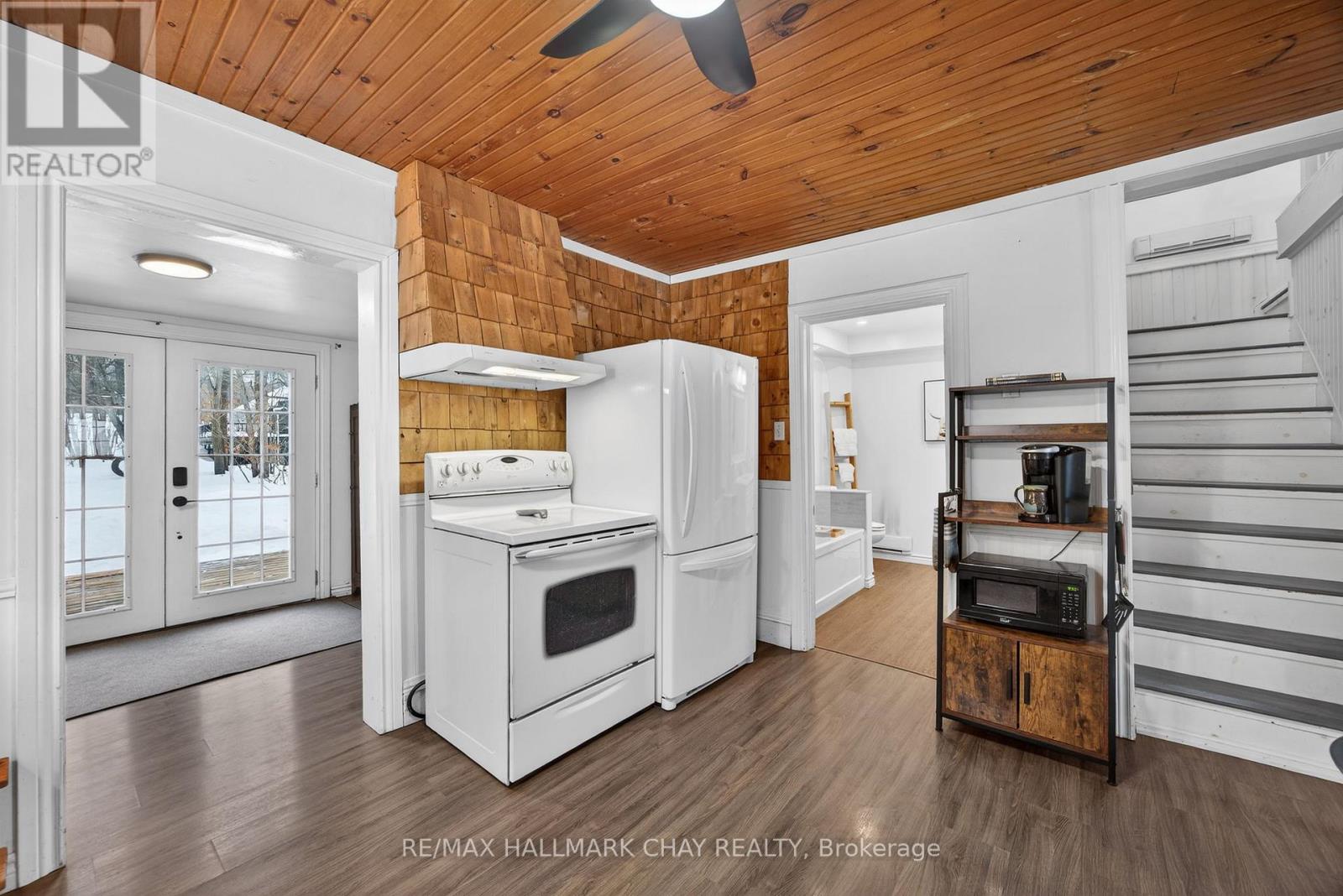 1738 Heron Drive, Severn, Ontario  L0K 2C0 - Photo 10 - S12815162