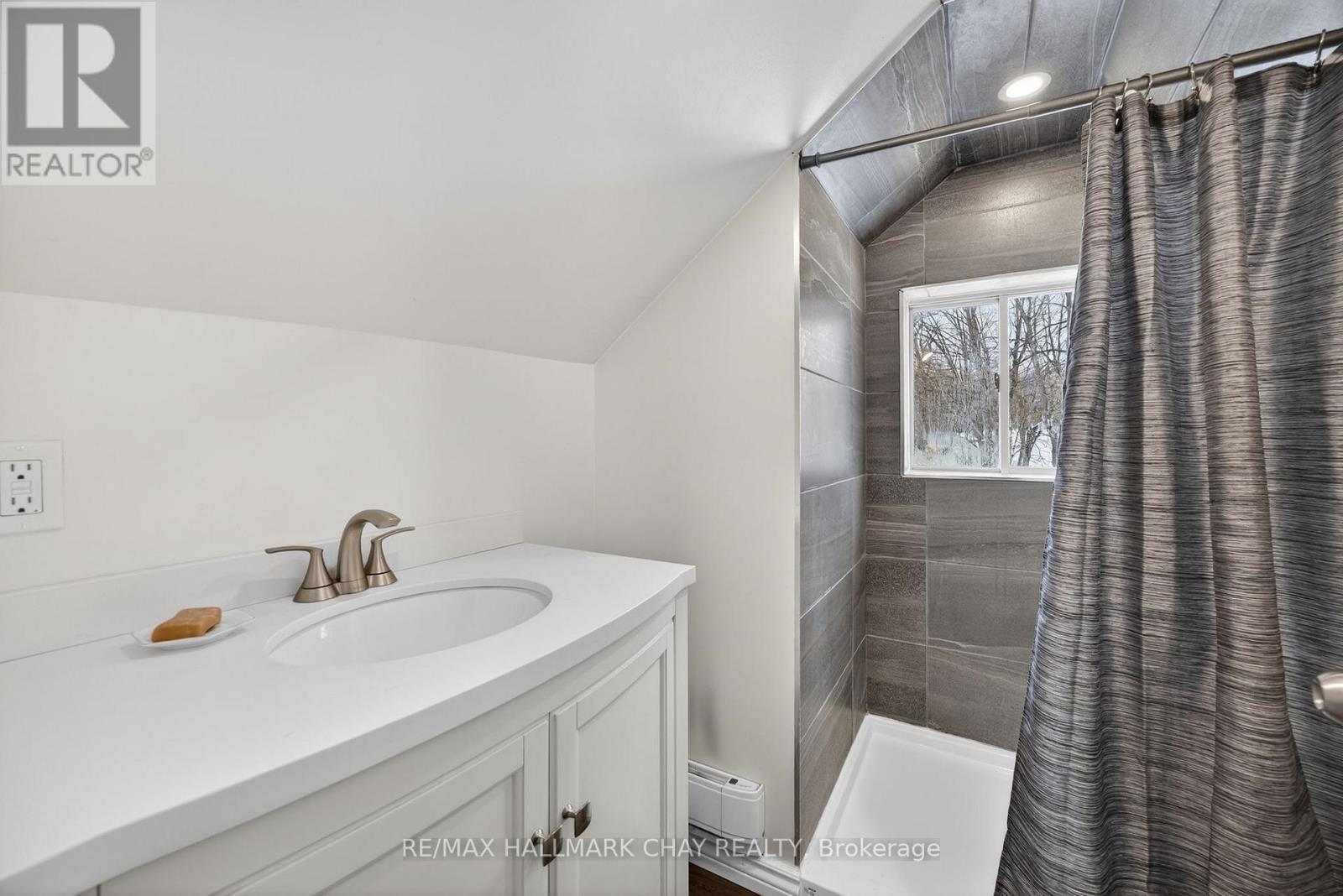 1738 Heron Drive, Severn, Ontario  L0K 2C0 - Photo 16 - S12815162