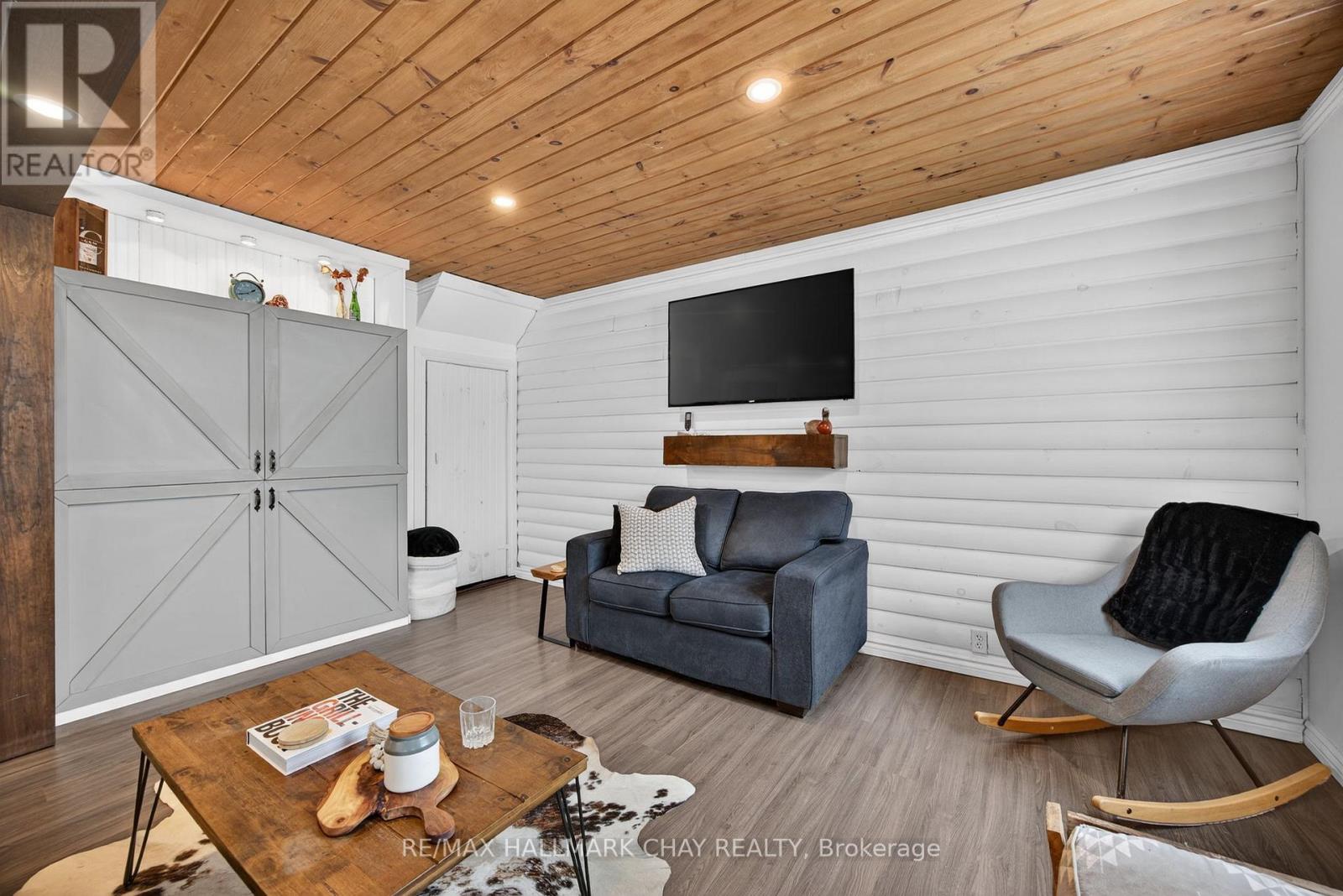 1738 Heron Drive, Severn, Ontario  L0K 2C0 - Photo 4 - S12815162