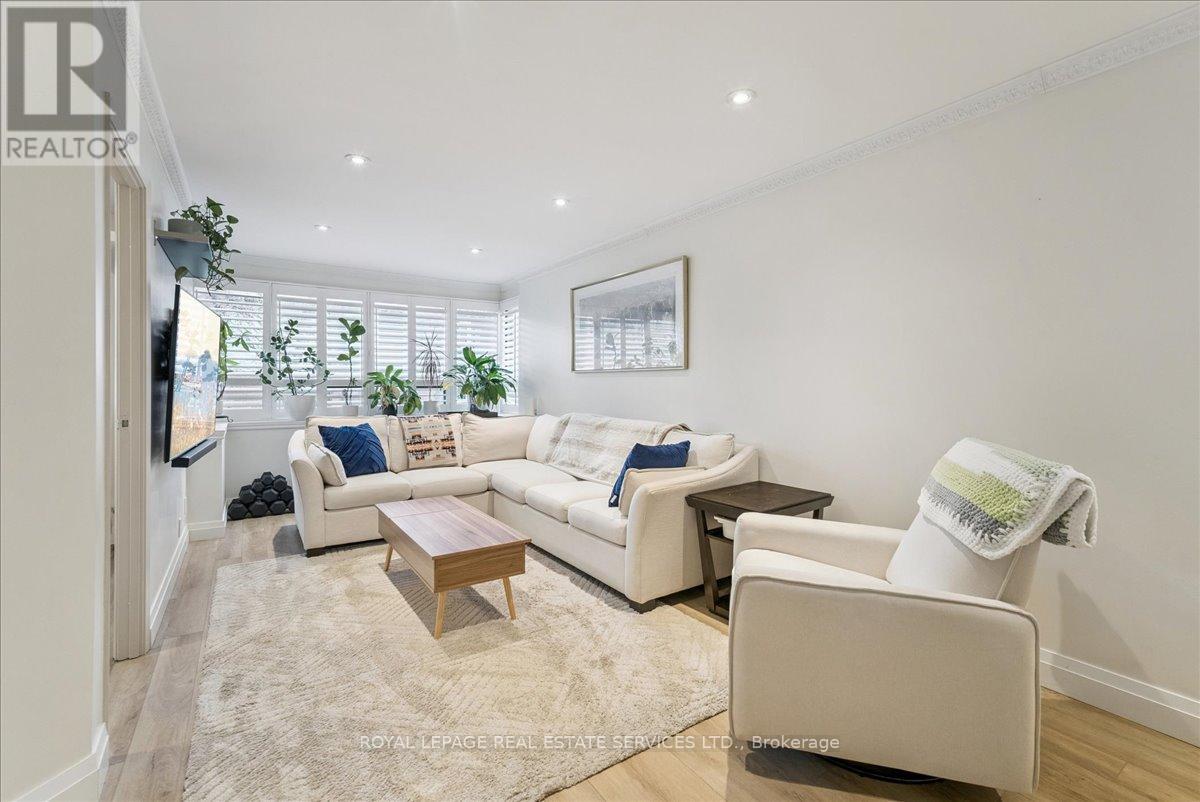 212 - 1275 Cornerbrook Place, Mississauga, Ontario  L5C 3J3 - Photo 13 - W12815012