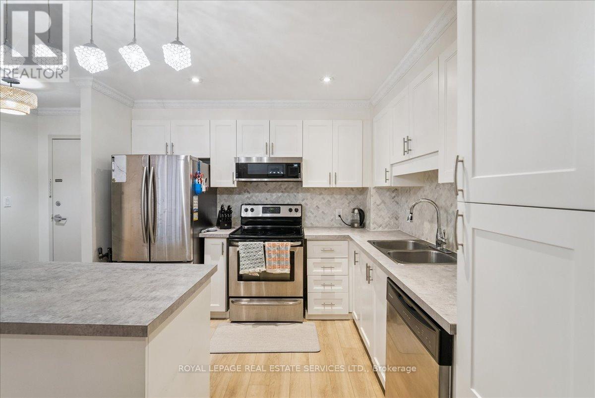 212 - 1275 Cornerbrook Place, Mississauga, Ontario  L5C 3J3 - Photo 8 - W12815012