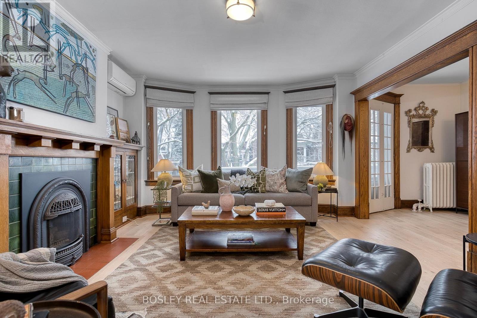 91 Indian Road, Toronto, Ontario  M6R 2V5 - Photo 8 - W12815016