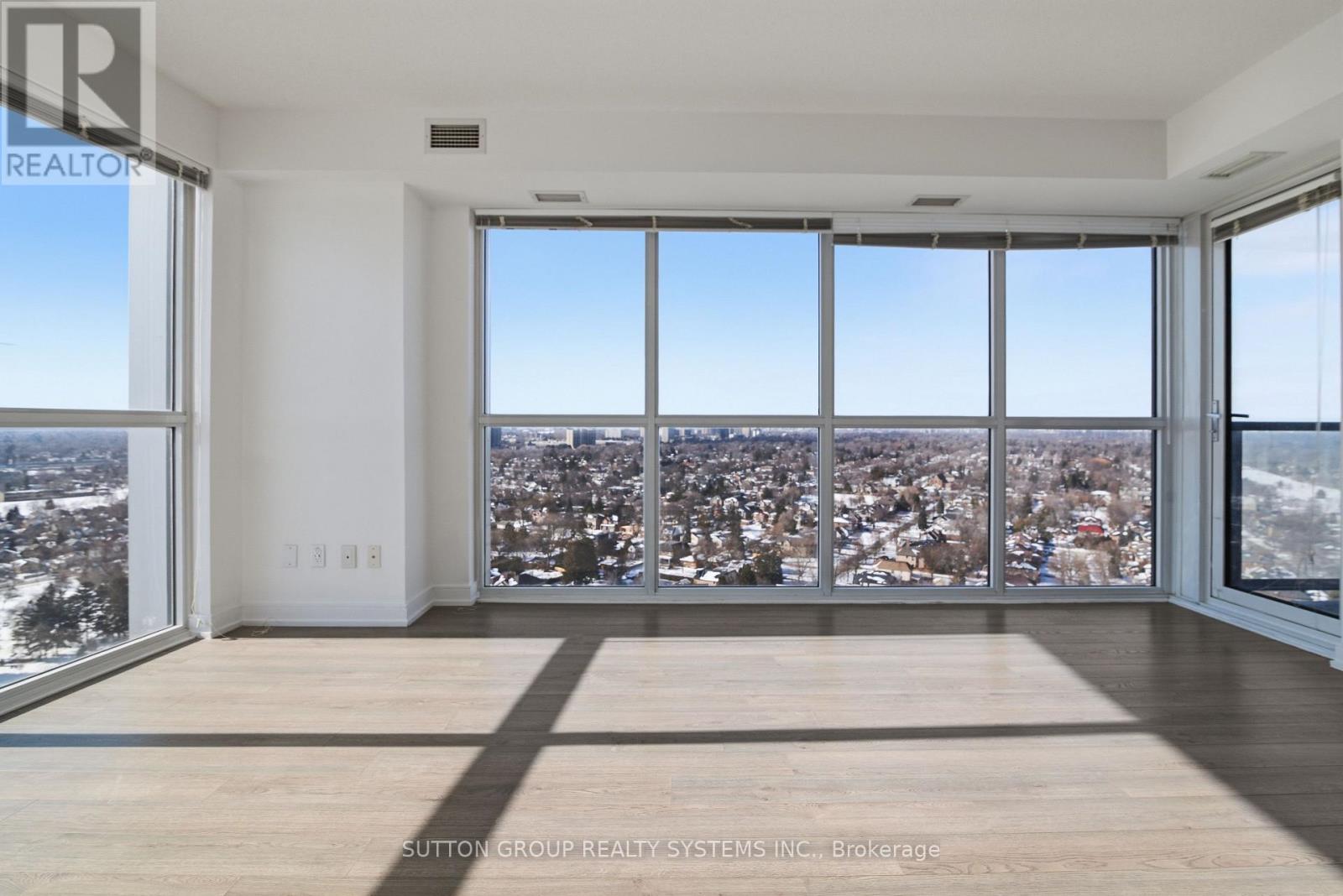 2402 - 20 Thomas Riley Road, Toronto, Ontario  M9B 1B3 - Photo 11 - W12815050