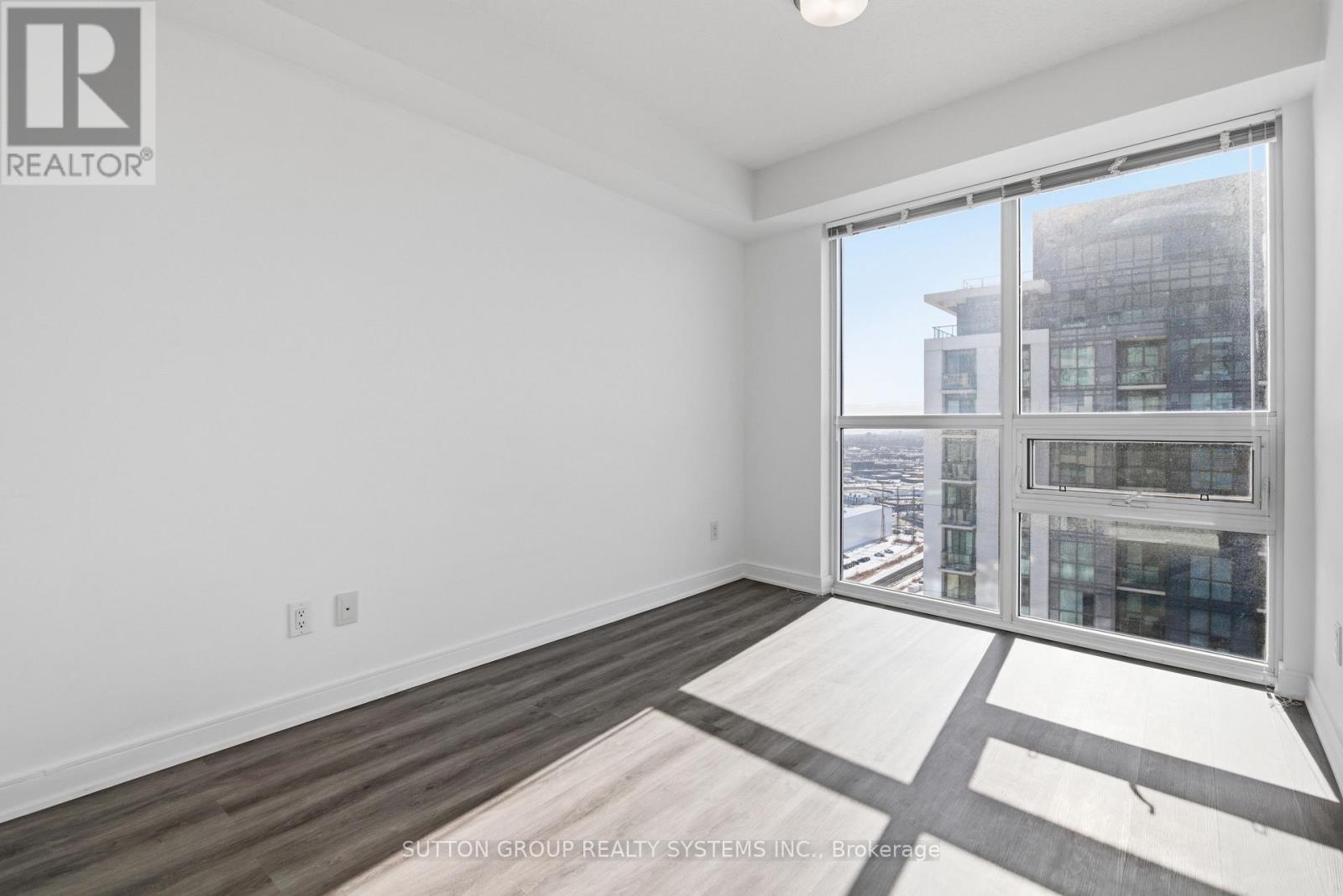 2402 - 20 Thomas Riley Road, Toronto, Ontario  M9B 1B3 - Photo 15 - W12815050