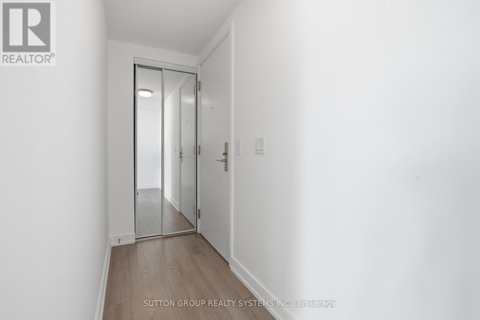 2402 - 20 Thomas Riley Road, Toronto, Ontario  M9B 1B3 - Photo 3 - W12815050