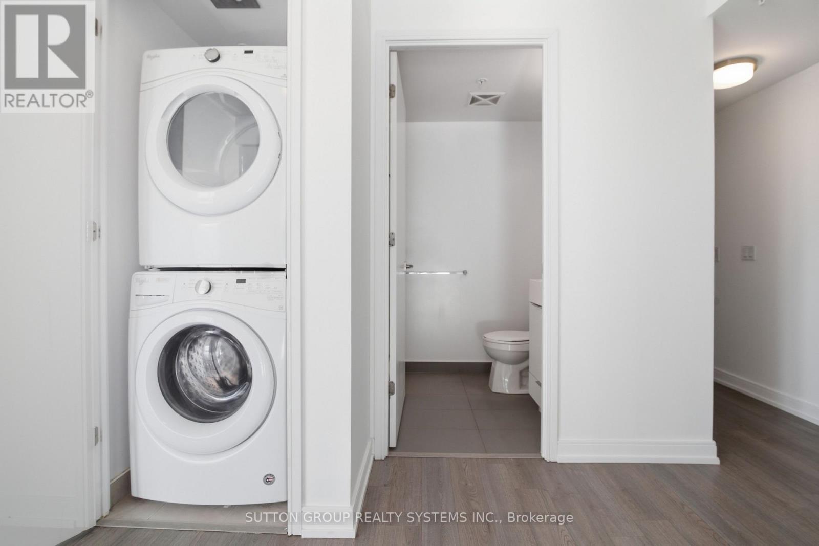 2402 - 20 Thomas Riley Road, Toronto, Ontario  M9B 1B3 - Photo 6 - W12815050