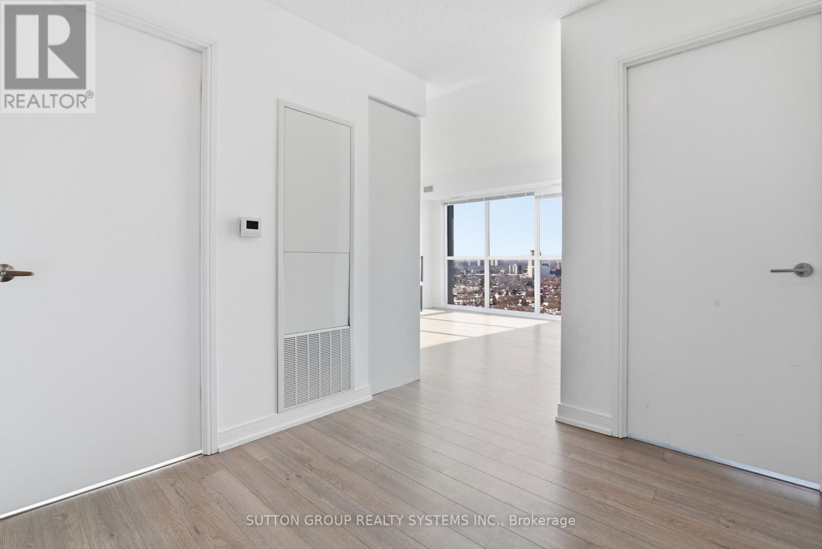 2402 - 20 Thomas Riley Road, Toronto, Ontario  M9B 1B3 - Photo 7 - W12815050