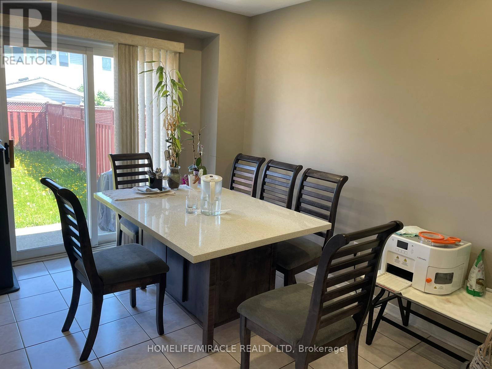 Upper - 173 Willow Park Drive, Brampton, Ontario  L6R 2N1 - Photo 12 - W12815058