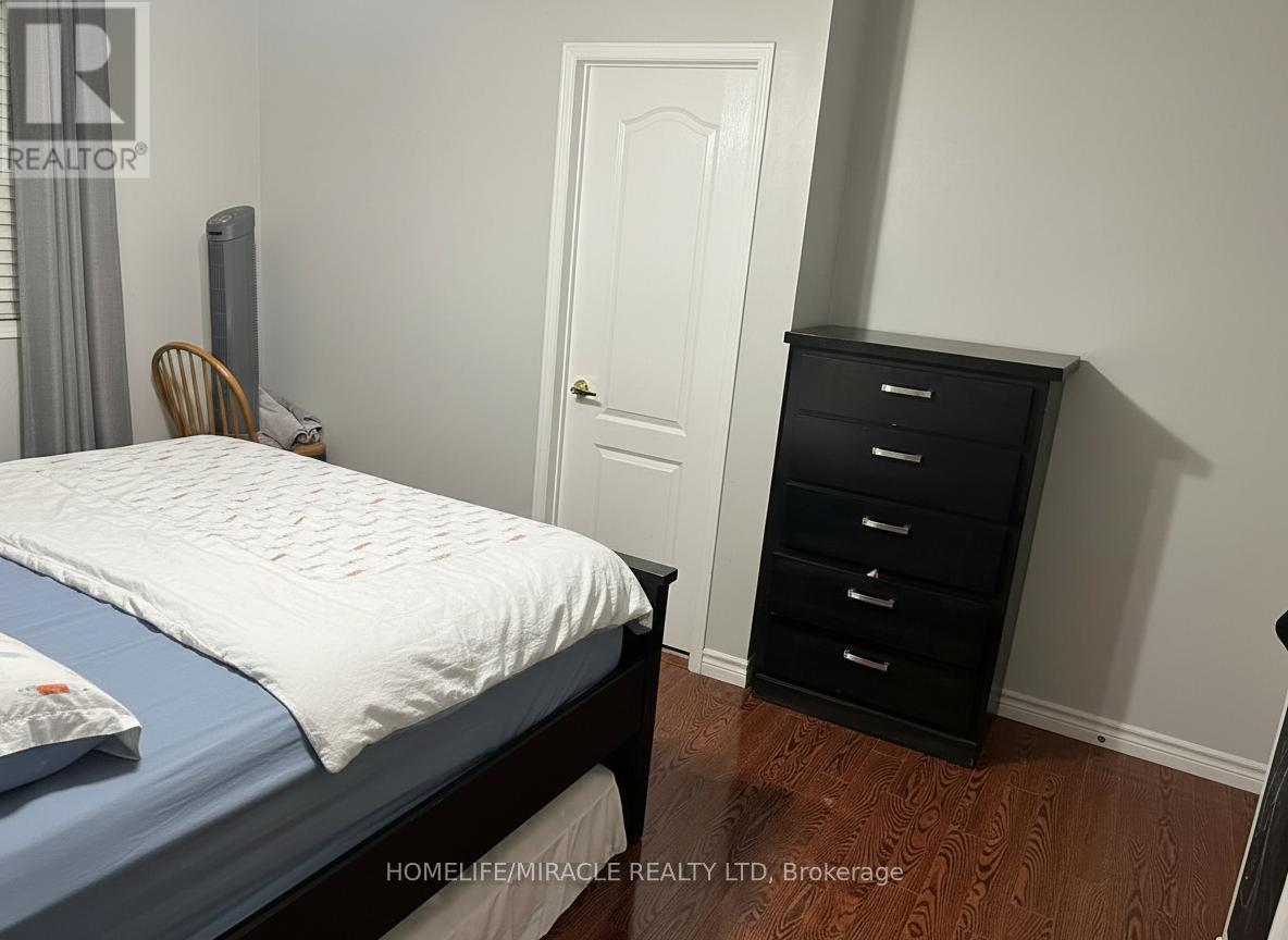 Upper - 173 Willow Park Drive, Brampton, Ontario  L6R 2N1 - Photo 26 - W12815058