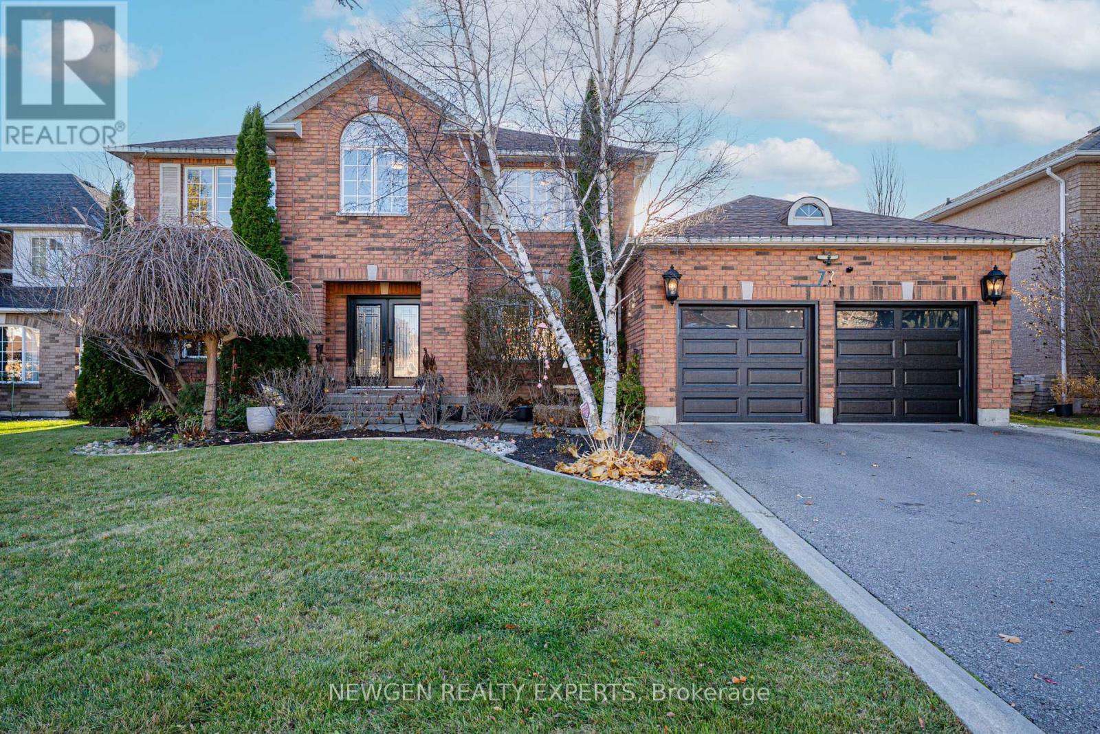 77 Colonel Bertram Road, Brampton, Ontario  L6Z 4T6 - Photo 1 - W12815070