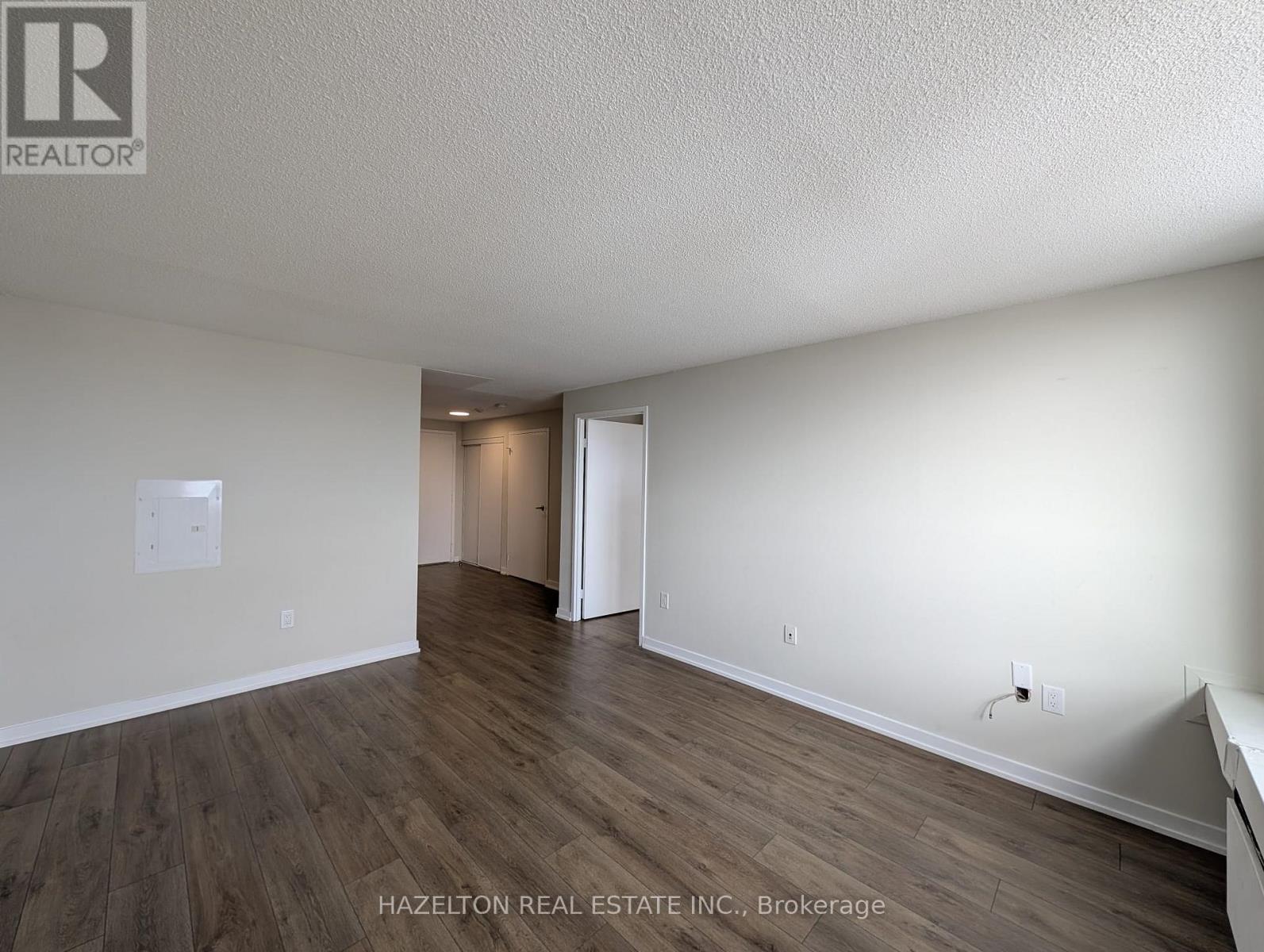 1012 - 6719 Glen Erin Drive, Mississauga, Ontario  L5N 3S6 - Photo 10 - W12815114