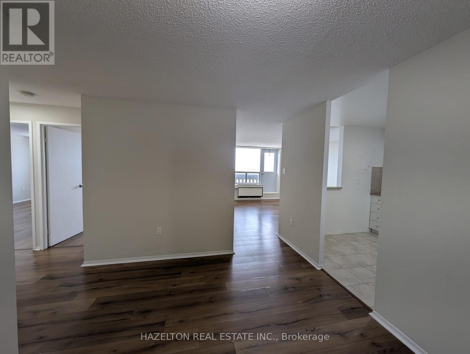 1101 - 6719 Glen Erin Drive, Mississauga, Ontario  L5N 3S6 - Photo 8 - W12815118