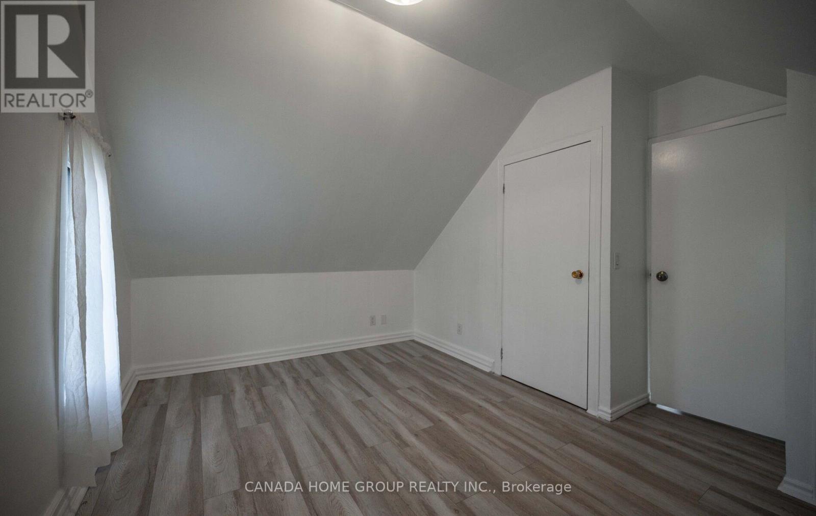 30 Main Street N, Milton, Ontario  L0P 1B0 - Photo 16 - W12815142