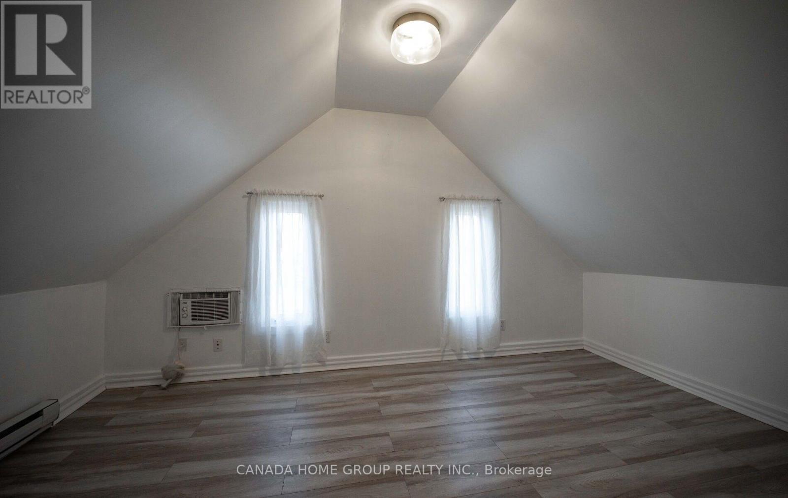 30 Main Street N, Milton, Ontario  L0P 1B0 - Photo 20 - W12815142