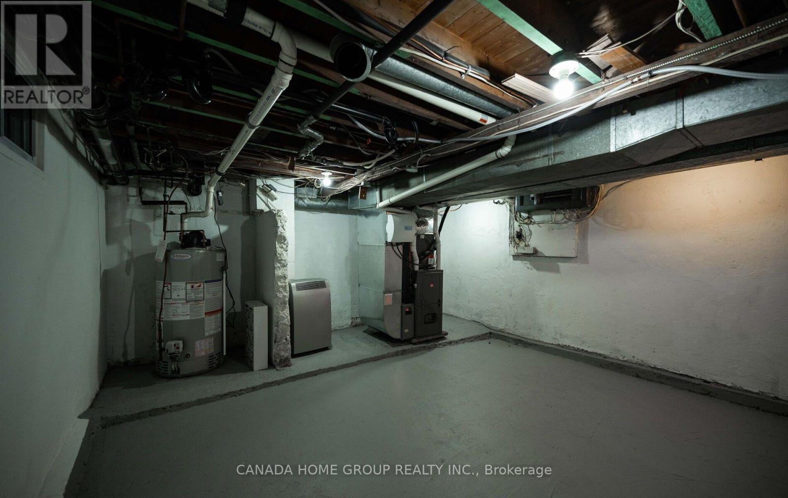 30 Main Street N, Milton, Ontario  L0P 1B0 - Photo 22 - W12815142