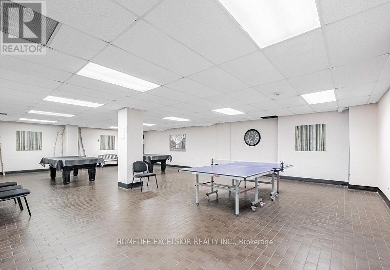 1016 - 1320 Mississauga Valley Boulevard, Mississauga, Ontario  L5A 3R6 - Photo 4 - W12815160