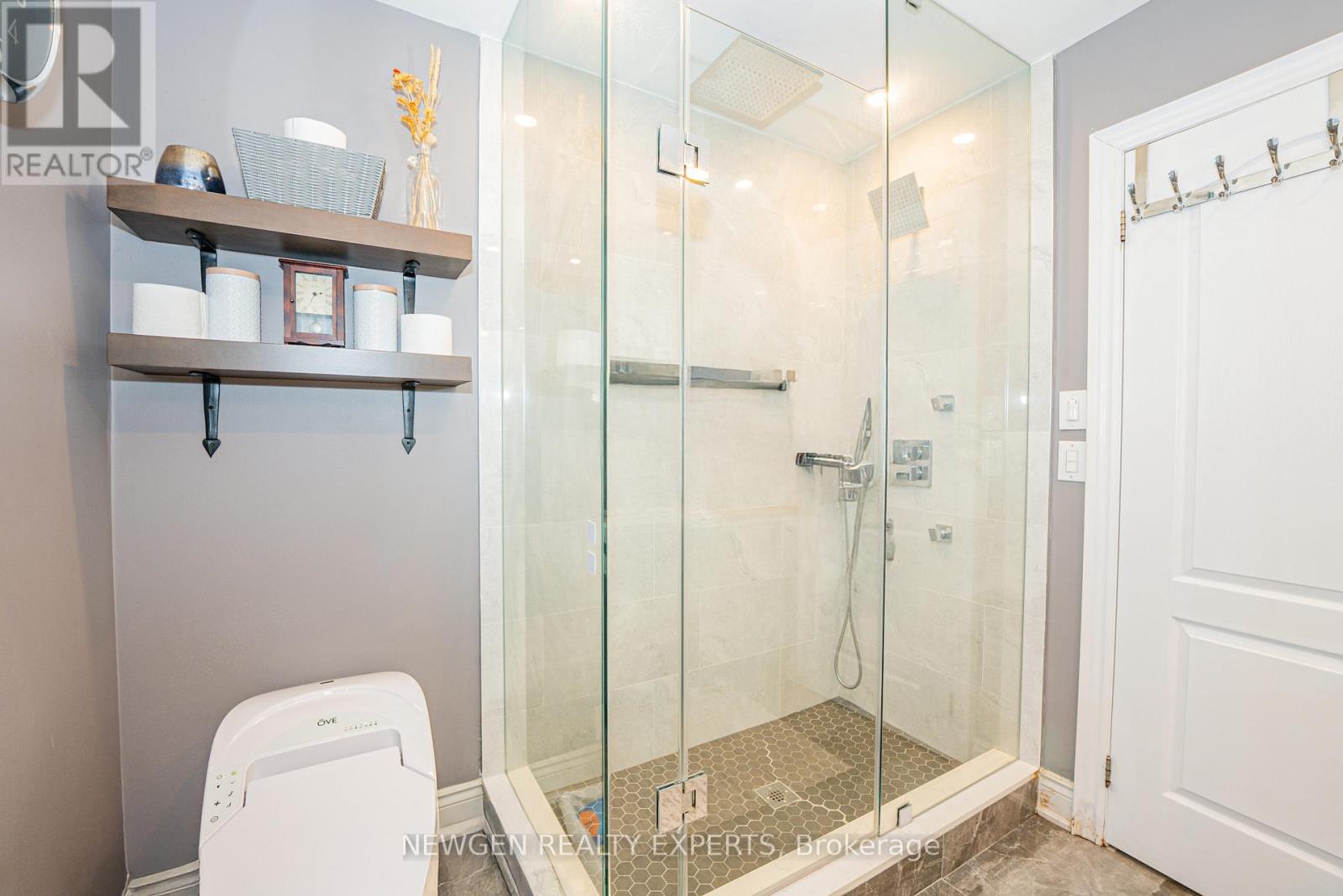 Upper - 77 Colonel Bertram Road, Brampton, Ontario  L6Z 4T6 - Photo 30 - W12815170