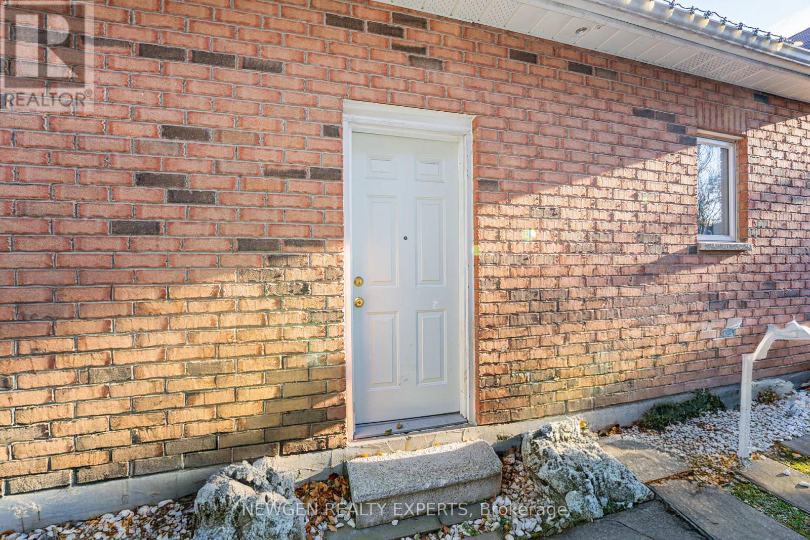 Upper - 77 Colonel Bertram Road, Brampton, Ontario  L6Z 4T6 - Photo 32 - W12815170