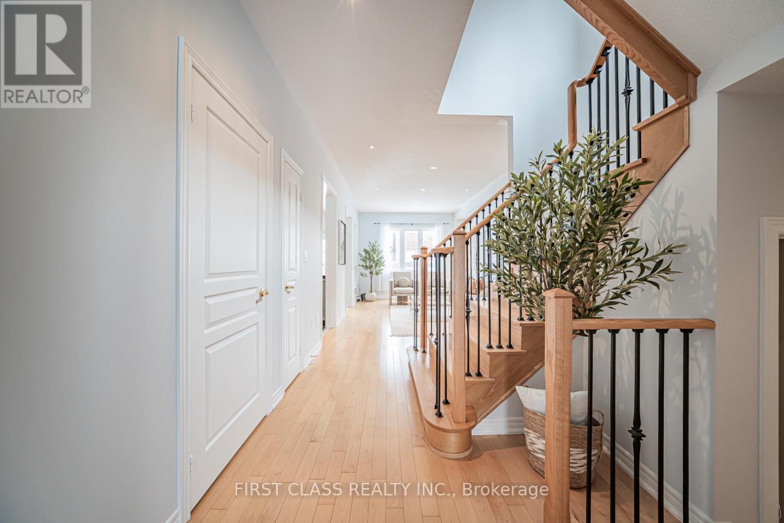 3143 Robert Brown Boulevard, Oakville, Ontario  L6M 0P5 - Photo 20 - W12815172