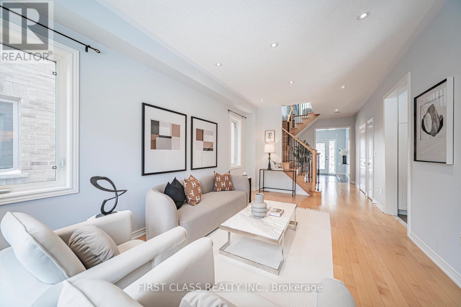 3143 Robert Brown Boulevard, Oakville, Ontario  L6M 0P5 - Photo 4 - W12815172