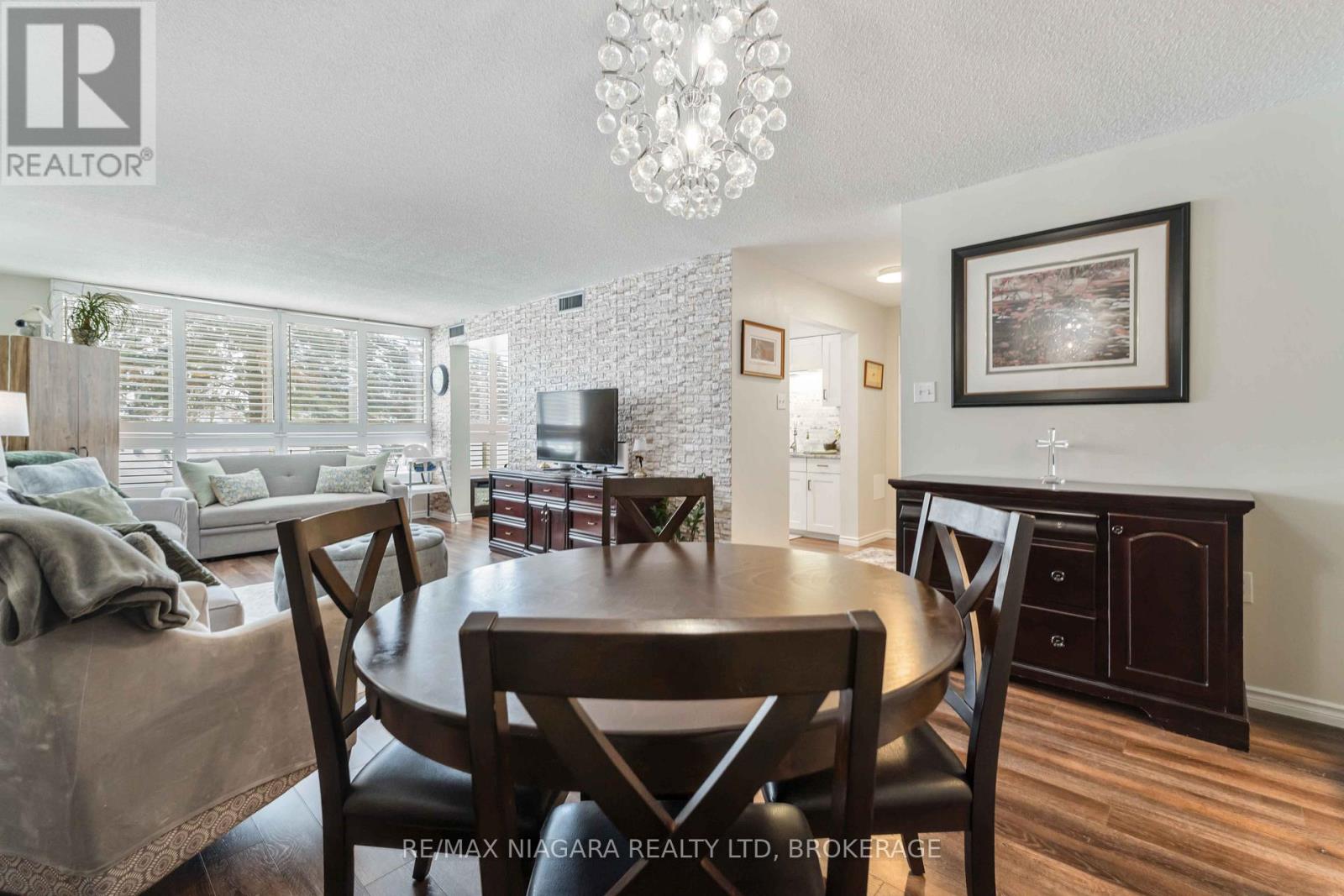 210 - 5100 Dorchester Road, Niagara Falls, Ontario  L2E 7H4 - Photo 6 - X12800176