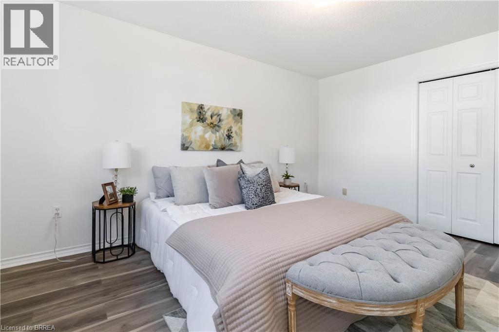 5 Cork Crescent, Brantford, Ontario  N3V 1E3 - Photo 17 - 40798478