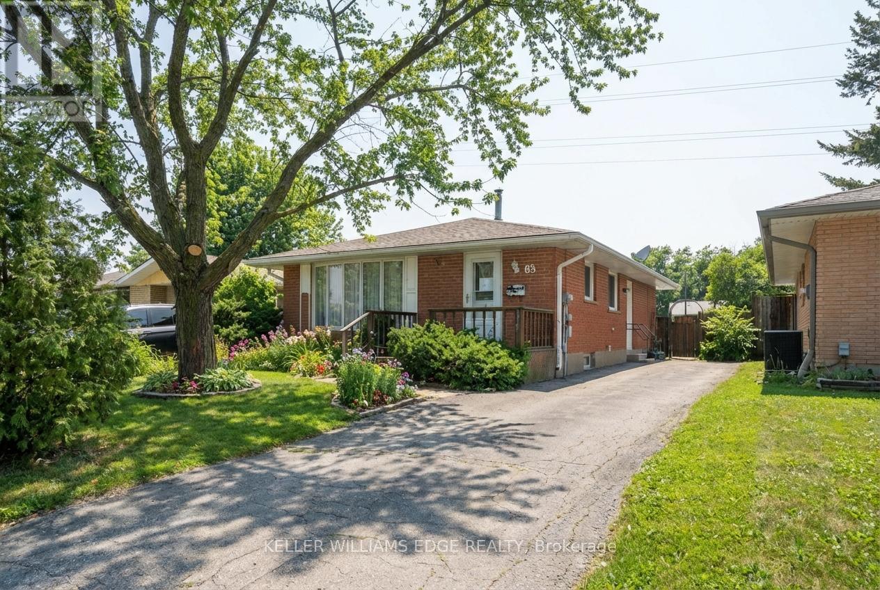 66 Geneva Crescent, Kitchener, Ontario  N2E 1M9 - Photo 1 - X12815018